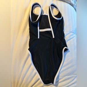 LainSnow Black One piece Size M swimsuit